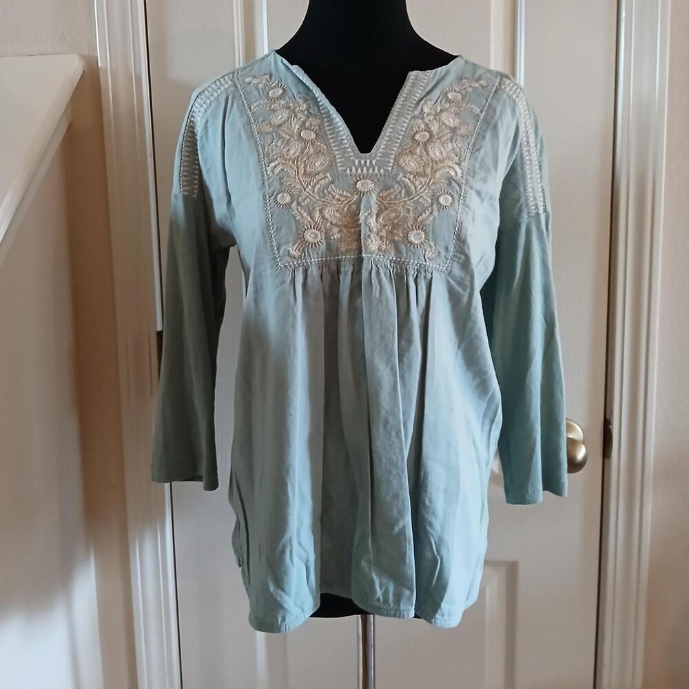 J. Jill Floral Embroidered Top Notch Neckline 3/4 Sleeves XS Boho Fairy Coastal